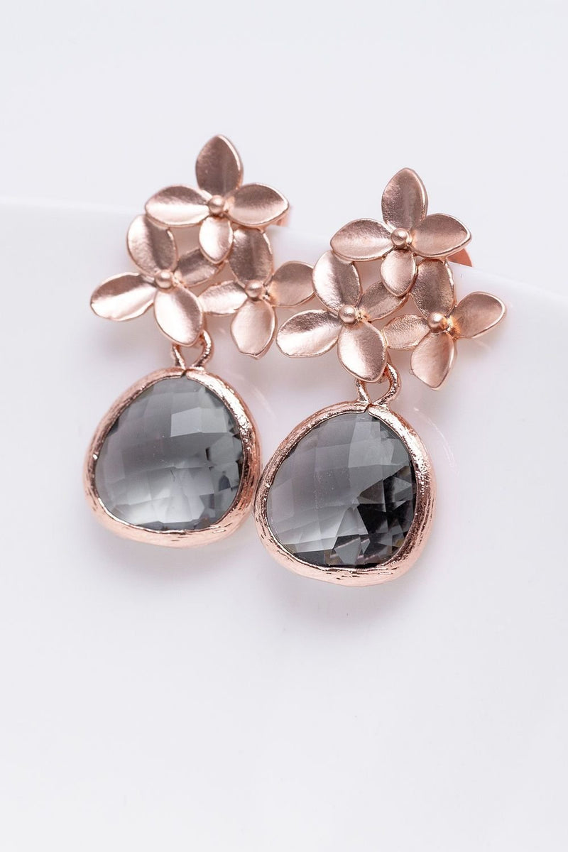 Ohrringe Amsterdam rosevergoldet Grau Blumen - Catalea - Schlichter Schmuck - Minimalistischer Schmuck - Modeschmuck
