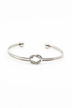 Armspange versilbert Knoten - Catalea - Schlichter Schmuck - Minimalistischer Schmuck - Modeschmuck