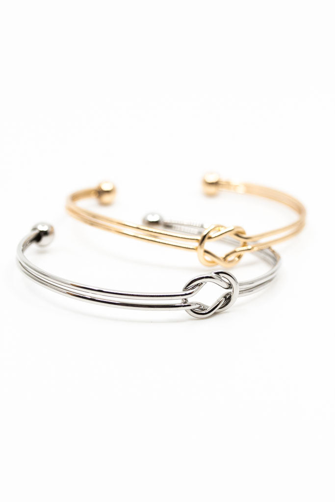 Armspange versilbert Knoten - Catalea - Schlichter Schmuck - Minimalistischer Schmuck - Modeschmuck