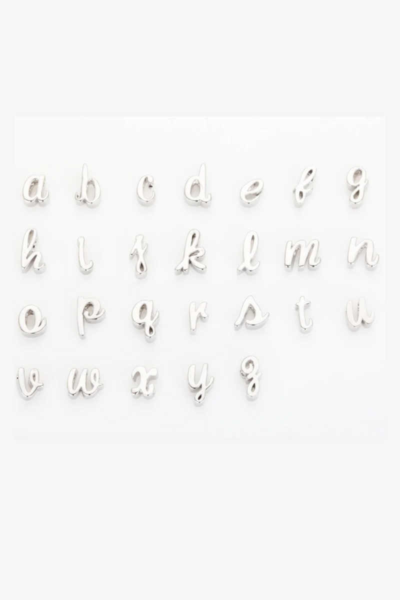 Kette Buchstabe mit Herz, Catalea, schlichter Schmuck, Minimalistischer Schmuck, personalisierter Schmuck