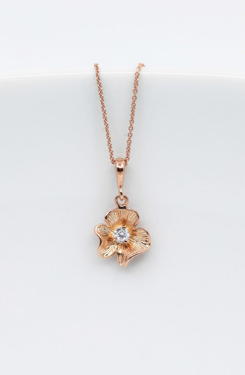 XFSRG Damen Halskette Sakura Blume - Rosegold Mit Zirkonia Anhänger