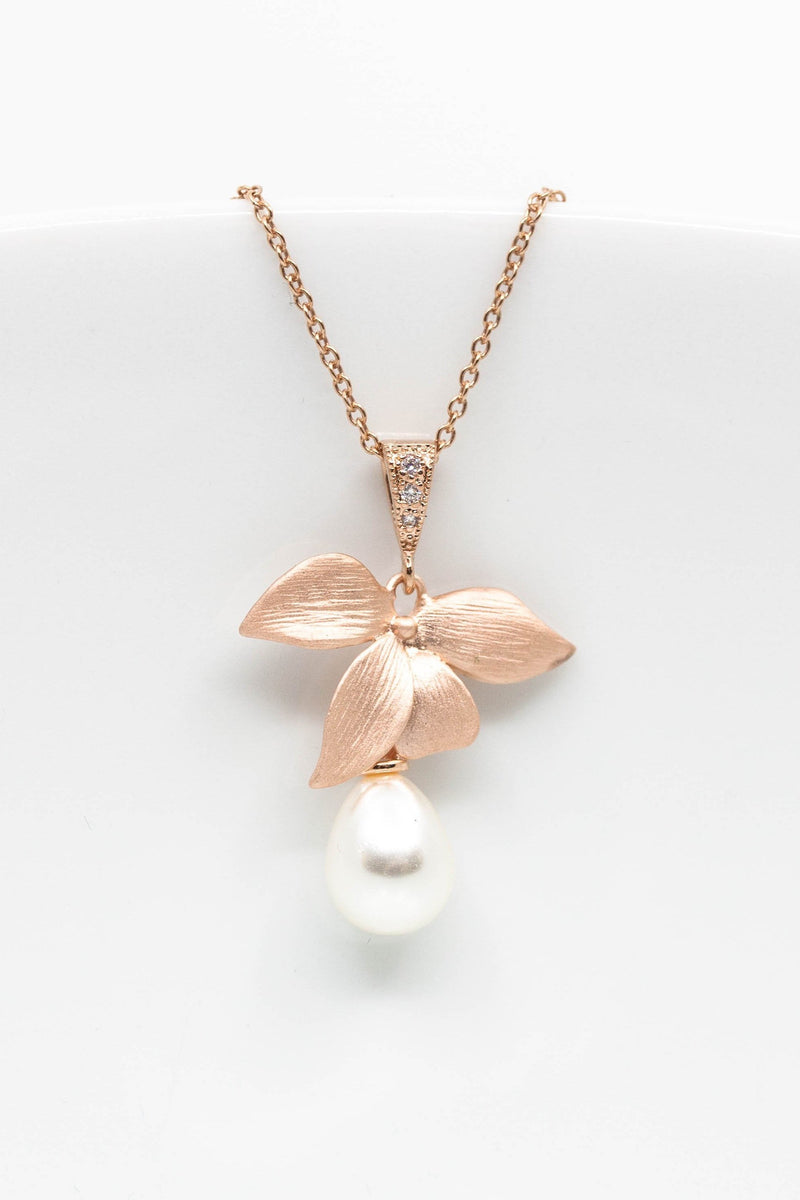 Kette Siena rosevergoldet Blume und Perle - Catalea - Schlichter Schmuck - Minimalistischer Schmuck - Modeschmuck