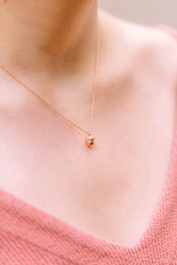 Kette Rosegold Eichel, Catalea, schlichter Schmuck, Minimalistischer Schmuck, personalisierter Schmuck