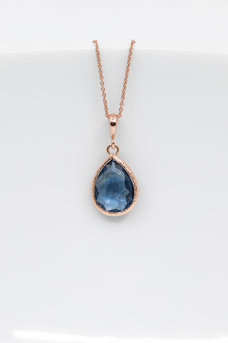 Kette Saranda Rosegold Tropfen - verschiedene Farben - Catalea - Schlichter Schmuck - Minimalistischer Schmuck - Modeschmuck