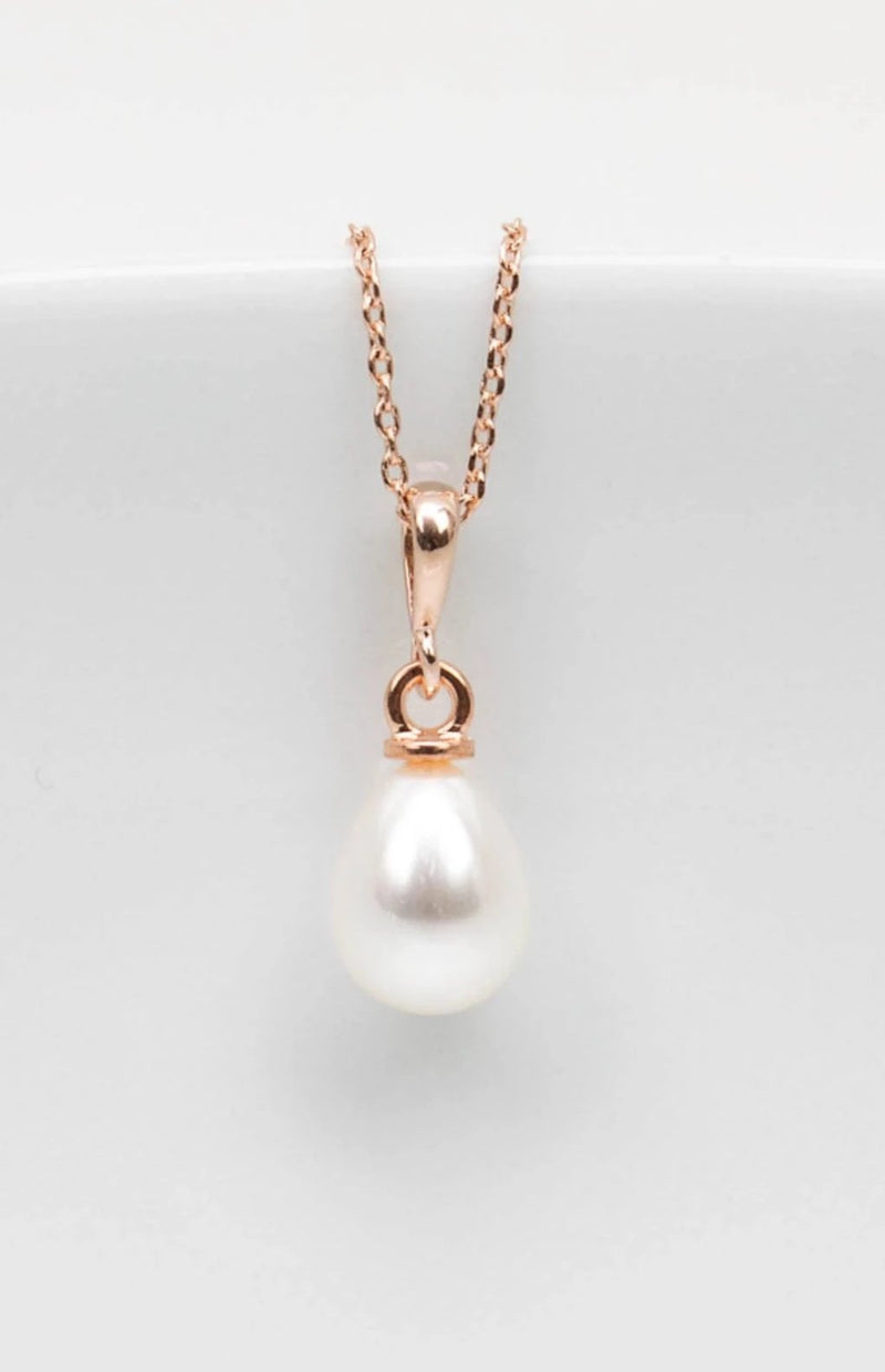 Kette rosevergoldet Perle Tropfen klein - Catalea - Schlichter Schmuck - Minimalistischer Schmuck - Modeschmuck