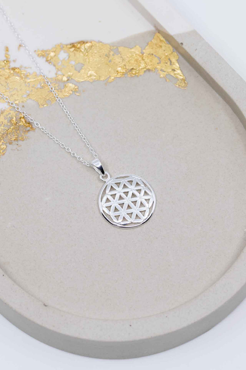 Kette Silber Ornamente