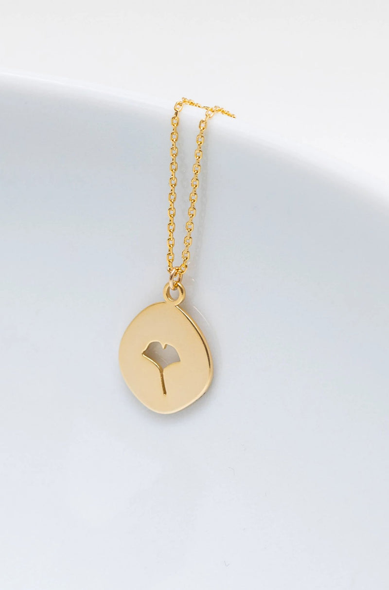 Kette vergoldet Ginkgoblatt - Catalea - Schlichter Schmuck - Minimalistischer Schmuck - Modeschmuck