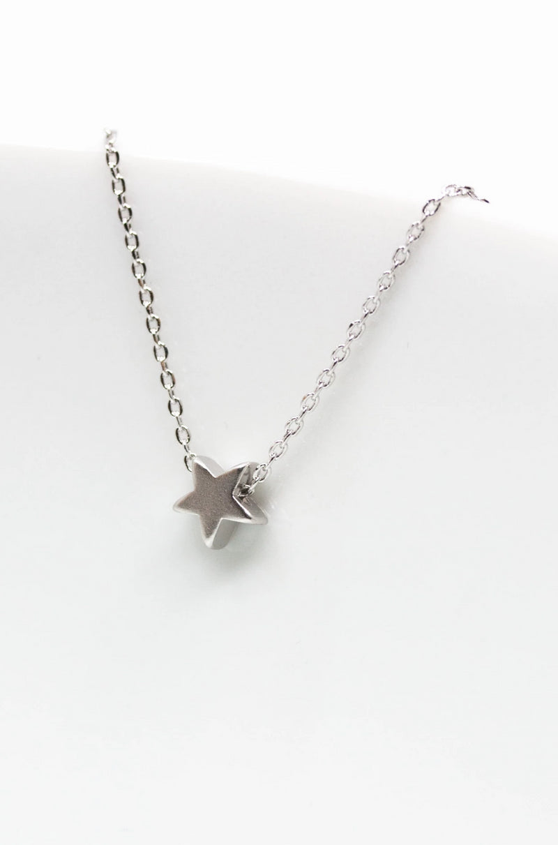 Kette versilbert Stern - Catalea - Schlichter Schmuck - Minimalistischer Schmuck - Modeschmuck