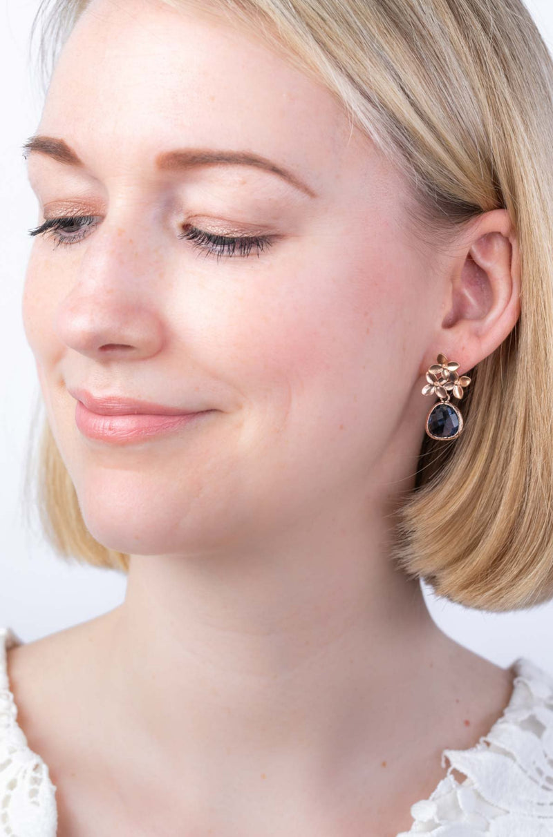 Ohrringe Amsterdam rosevergoldet Blau Blumen - Catalea - Schlichter Schmuck - Minimalistischer Schmuck - Modeschmuck