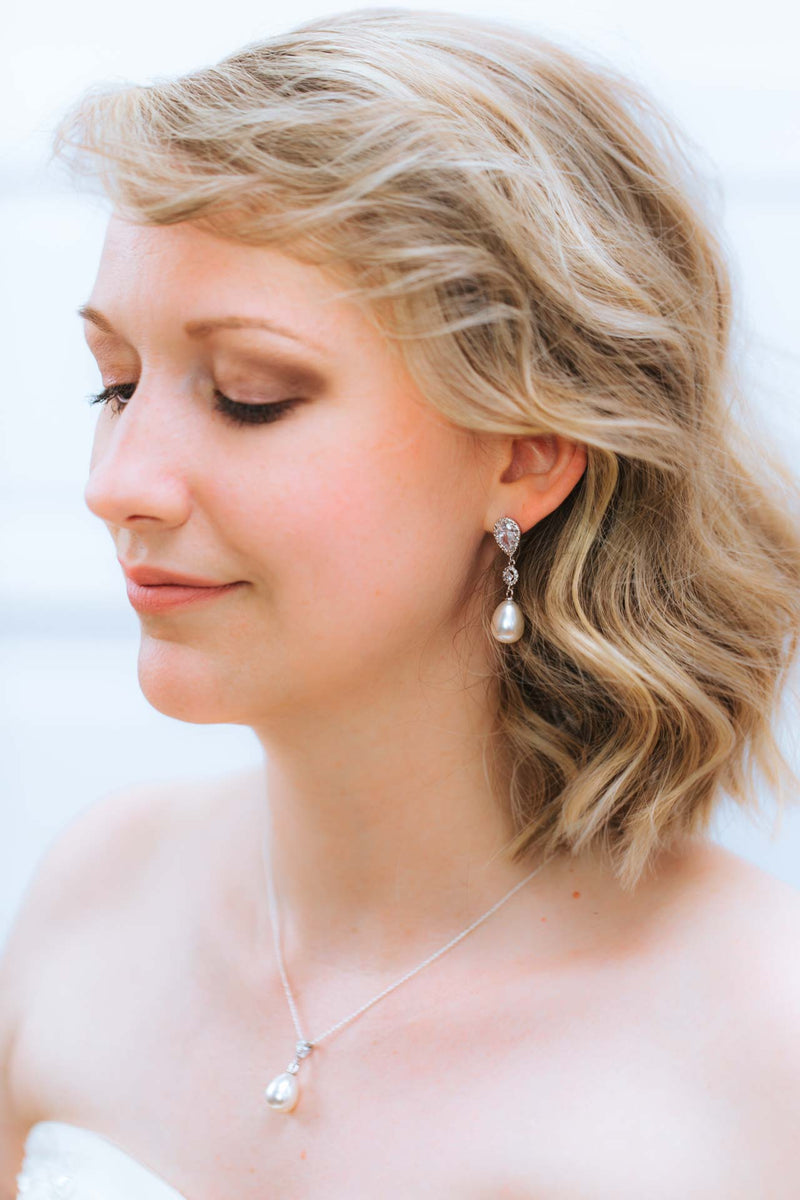 Ohrringe Aurora versilbert Perlen - Catalea - Schlichter Schmuck - Minimalistischer Schmuck - Modeschmuck