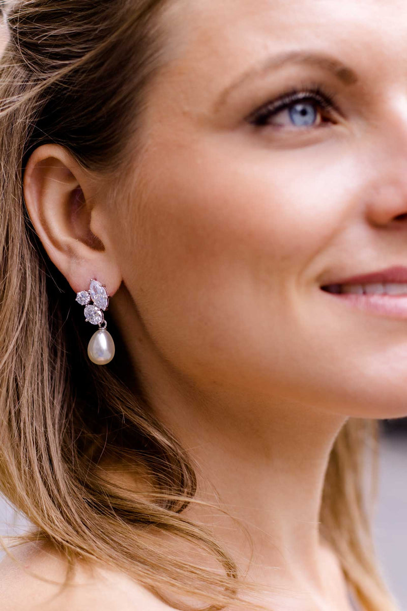 Ohrringe Avignon versilbert Perlen - Catalea - Schlichter Schmuck - Minimalistischer Schmuck - Modeschmuck