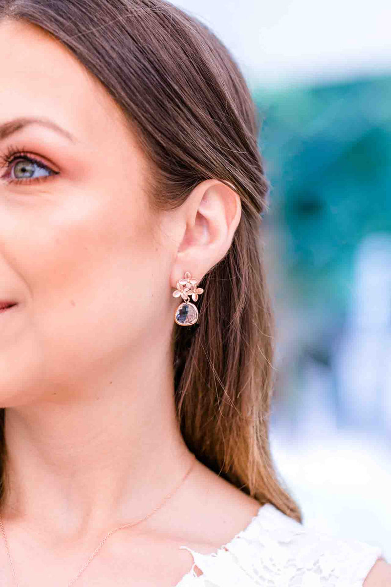 Ohrringe Amsterdam Rosegold Kristall Blumen, Catalea, schlichter Schmuck, Minimalistischer Schmuck, personalisierter Schmuck