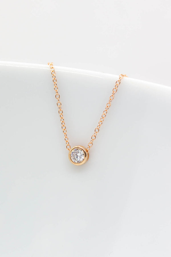 Kette Rosegold schwebender Kristall