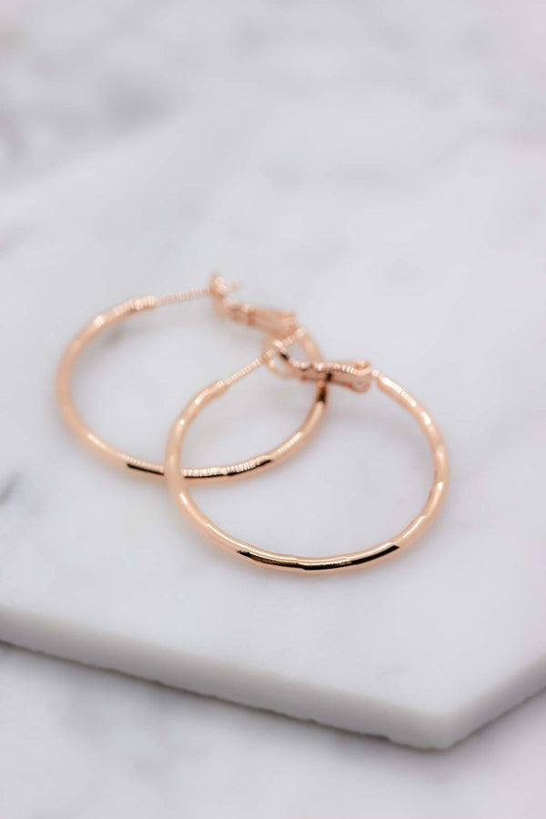 Creolen Rosegold Struktur