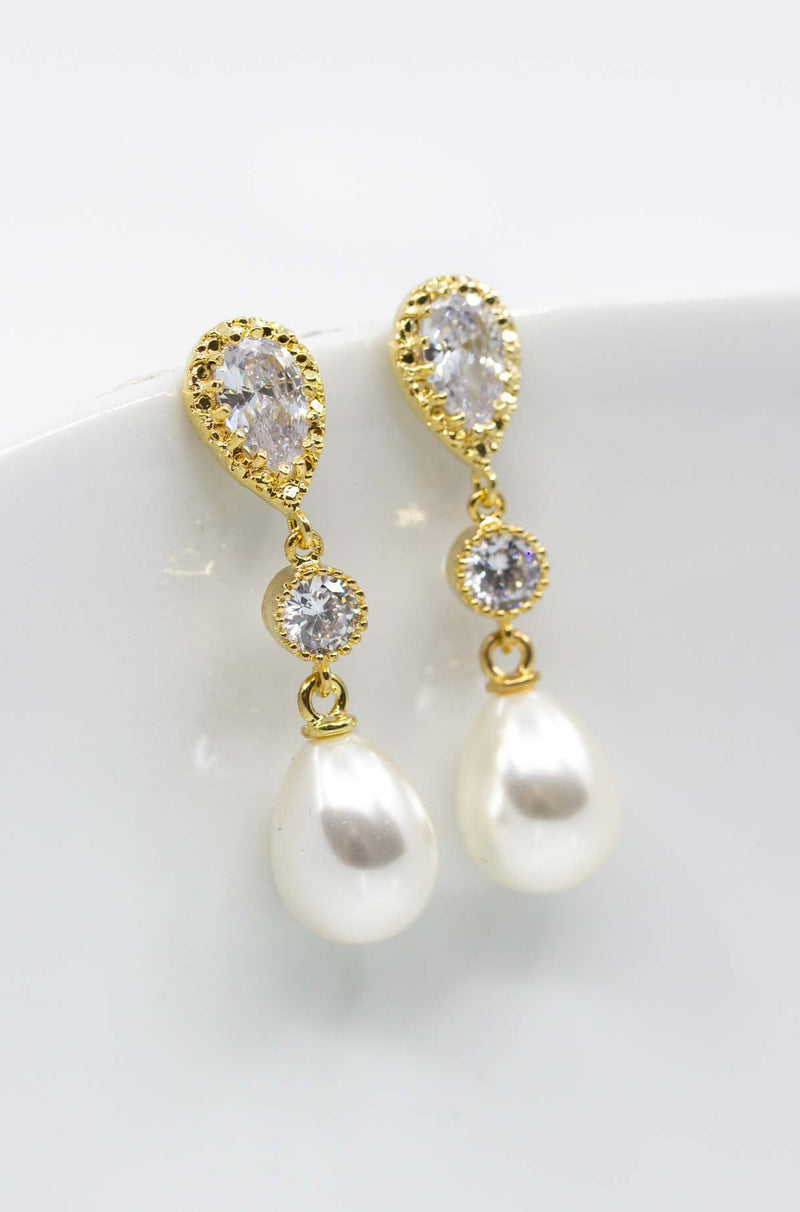Ohrringe Aurora vergoldet Perlen - Catalea - Schlichter Schmuck - Minimalistischer Schmuck - Modeschmuck