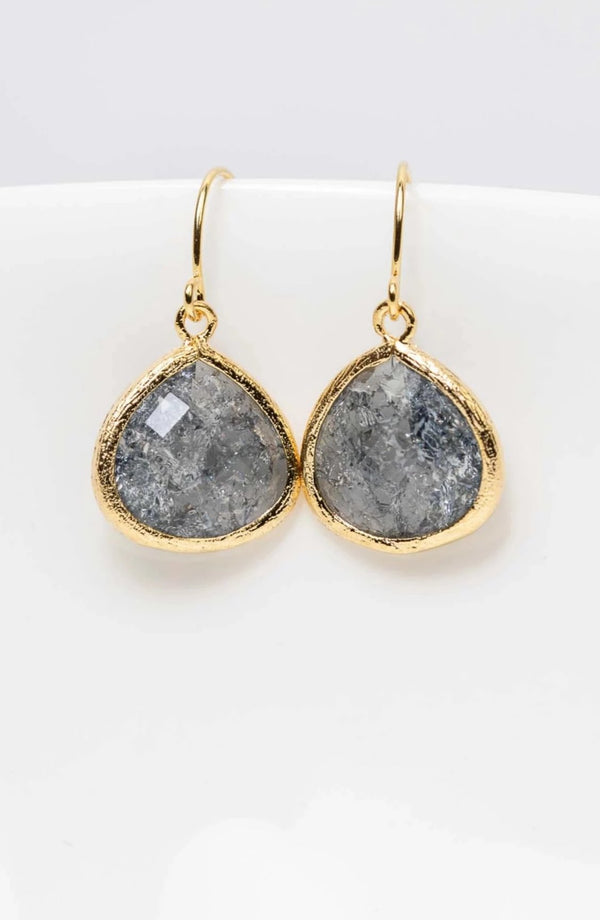 Ohrringe Sorrent vergoldet Grau gebrochen - Catalea - Schlichter Schmuck - Minimalistischer Schmuck - Modeschmuck