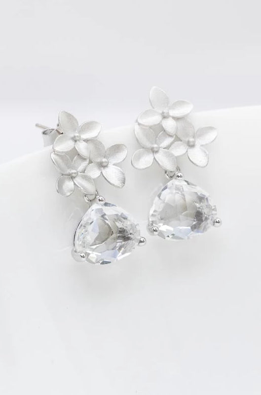 Ohrringe Geneva versilbert Kristall Blumen - Catalea - Schlichter Schmuck - Minimalistischer Schmuck - Modeschmuck