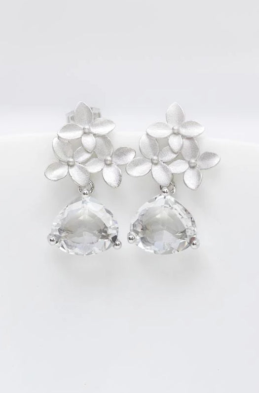 Ohrringe Geneva versilbert Kristall Blumen - Catalea - Schlichter Schmuck - Minimalistischer Schmuck - Modeschmuck